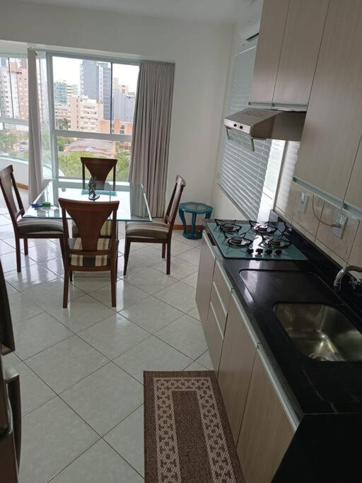 Apartamento Solar Da Praca, Aconchegante E Climatizado Торрис Экстерьер фото
